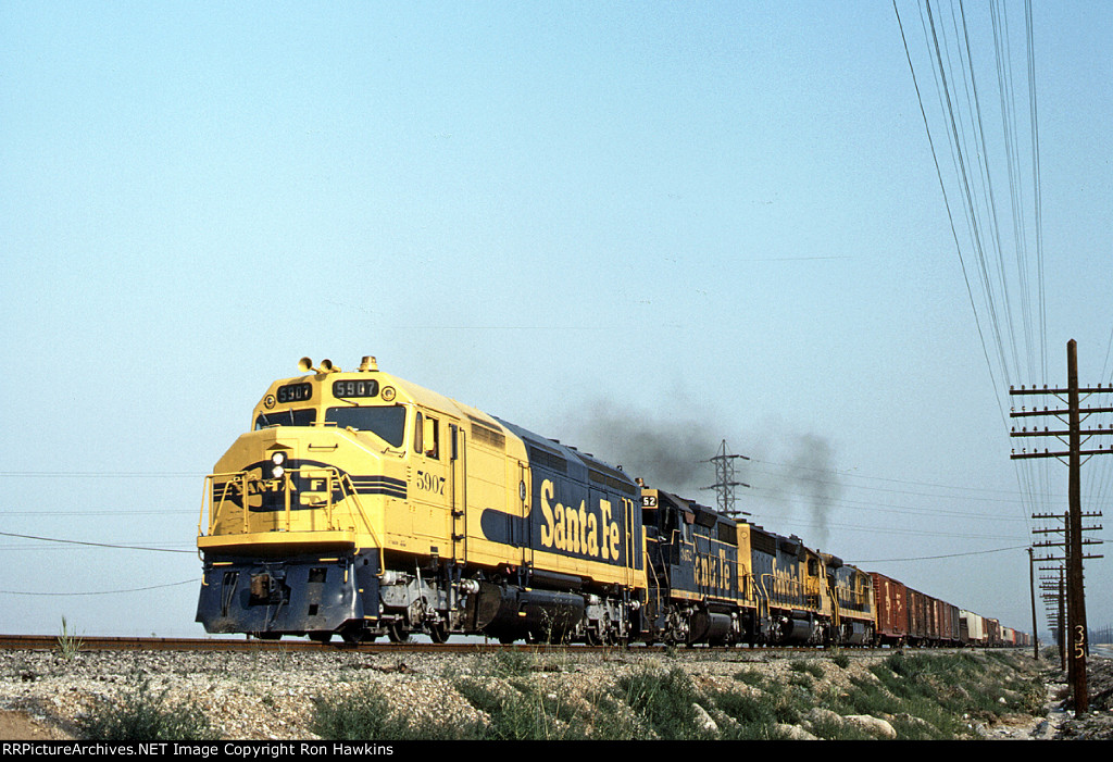 ATSF 5907 (REPOST)